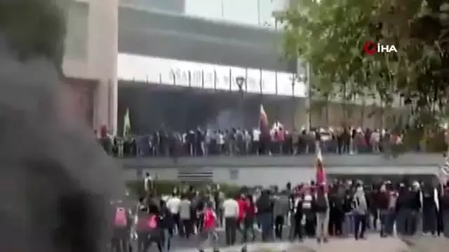 - Ekvador'da sokağa çıkma yasağı ilan edildi- Göstericiler Ulusal Meclis binasını işgal etti - Ekvador'da sokağa çıkma yasağı ilan edildi- Göstericiler Ulusal Meclis binasını işgal etti