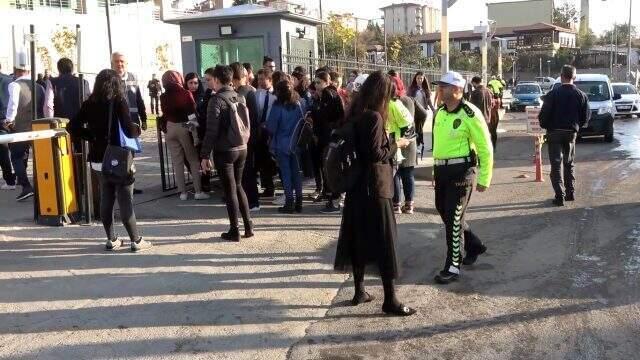 Emine Bulut davası için takipçi olmaya bir avuç insan gitti