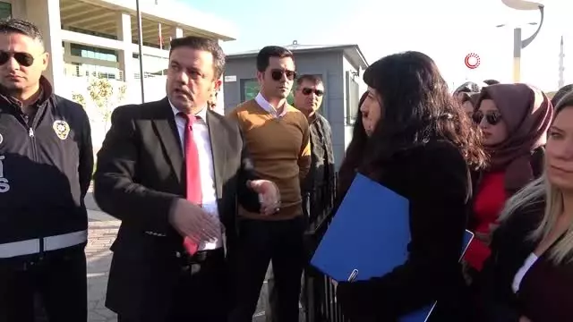 Emine Bulut davası için takipçi olmaya bir avuç insan gitti Emine Bulut davası için takipçi olmaya bir avuç insan gitti