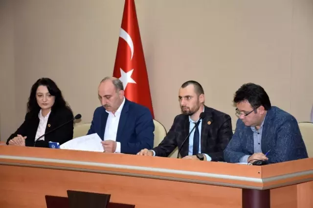 Erenler Meclisi olağanüstü toplandı Erenler Meclisi olağanüstü toplandı