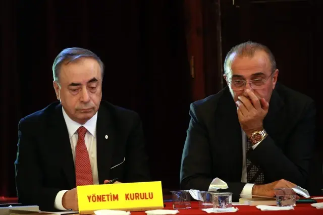 Galatasaray Kulübü'nün net borcu belli oldu! Galatasaray Kulübü'nün net borcu belli oldu!