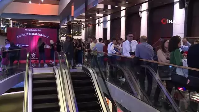 'Hayatı Aydınlat Projesi' sayısı 21 olan akülü sandalye şarj istasyonlarını 39'a çıkarmayı... 'Hayatı Aydınlat Projesi' sayısı 21 olan akülü sandalye şarj istasyonlarını 39'a çıkarmayı...