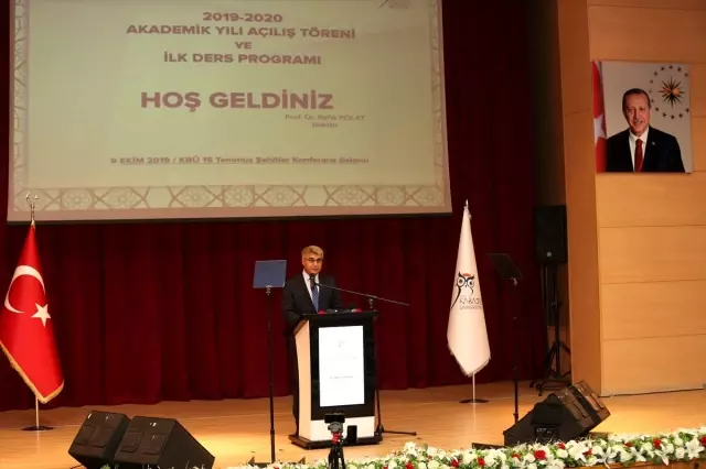 'Kendi sosyal hırsızlıklarını örtmeye çalışıyorlar' 'Kendi sosyal hırsızlıklarını örtmeye çalışıyorlar'