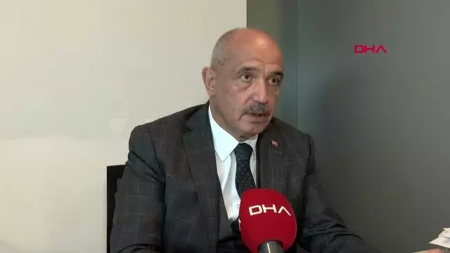 Metrobüs projesinin mimarlarından prof. ılıcalı: mevcut bu sistemde kazalar artar