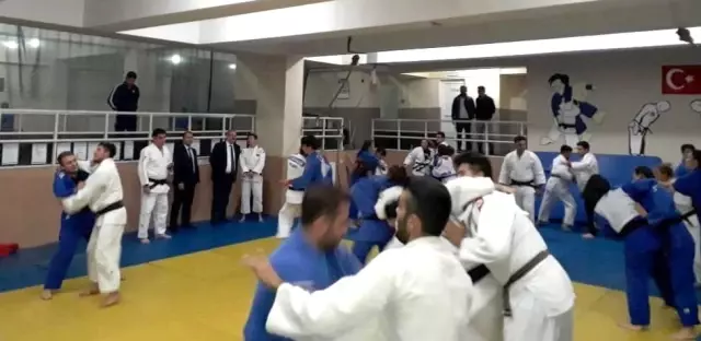 Milli judocular Avrupa Şampiyonasına hazır Milli judocular Avrupa Şampiyonasına hazır