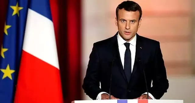 Fransa Cumhurbaşkanı Macron, YPG/PKK'ya desteğini açıkladı Fransa Cumhurbaşkanı Macron, YPG/PKK'ya desteğini açıkladı