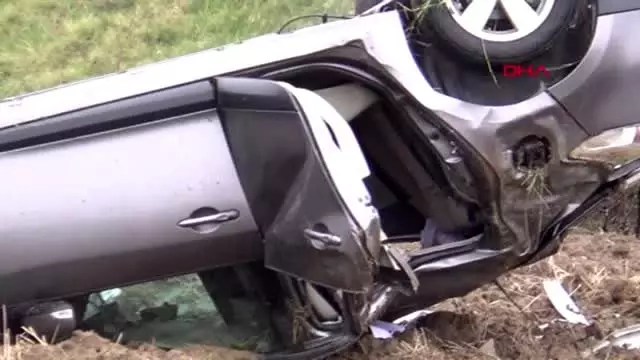 Tekirdağ hayrabolu'da trafik kazası 2 yaralı