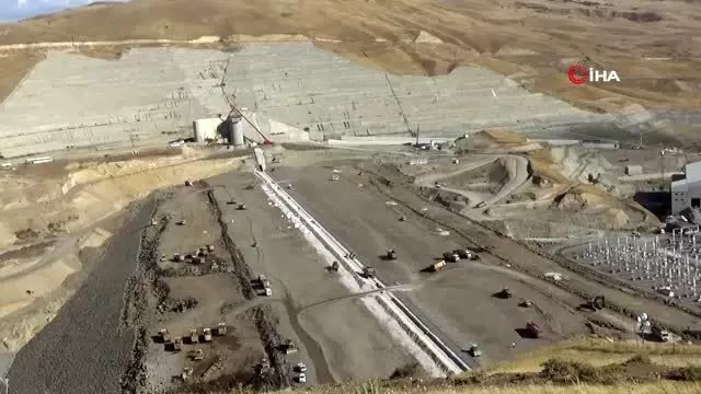 Vali Gündüzöz: