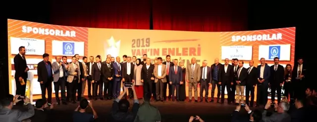Van'da AA muhabiri Bilgin'e ödül Van'da AA muhabiri Bilgin'e ödül