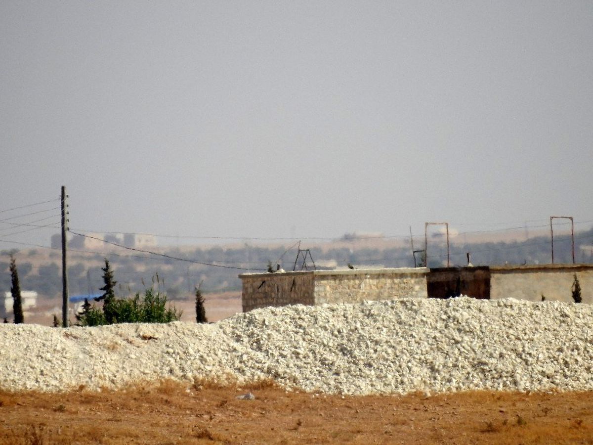 Amerika bölgeyi terk etti, YPG mevzileri boş kaldı