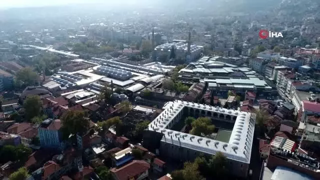 Zafer Plaza 20 yılda 250 milyon ziyaretçi ağırladı Zafer Plaza 20 yılda 250 milyon ziyaretçi ağırladı