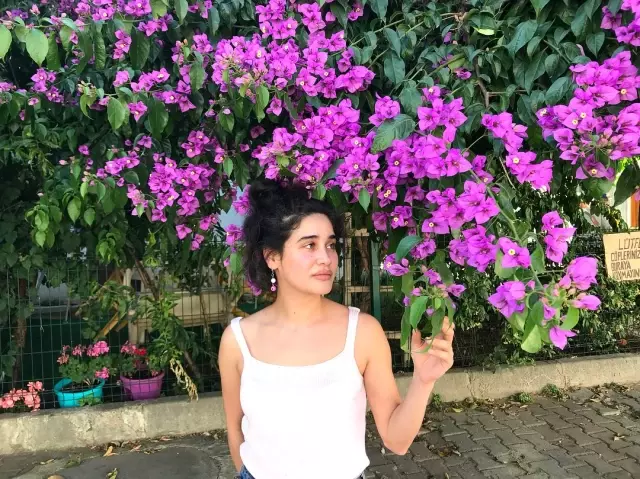 80 yaşındaki biriyle evlenen Meltem Miraloğlu'nun 2 ay önce '4-5 tane çocuk istiyorum' demesi yeniden gündeme geldi 80 yaşındaki biriyle evlenen Meltem Miraloğlu'nun 2 ay önce '4-5 tane çocuk istiyorum' demesi yeniden gündeme geldi