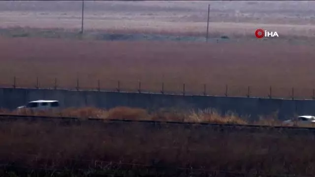 AFAD ve askeri yetkililer Suriye sınırında incelemede bulundu AFAD ve askeri yetkililer Suriye sınırında incelemede bulundu