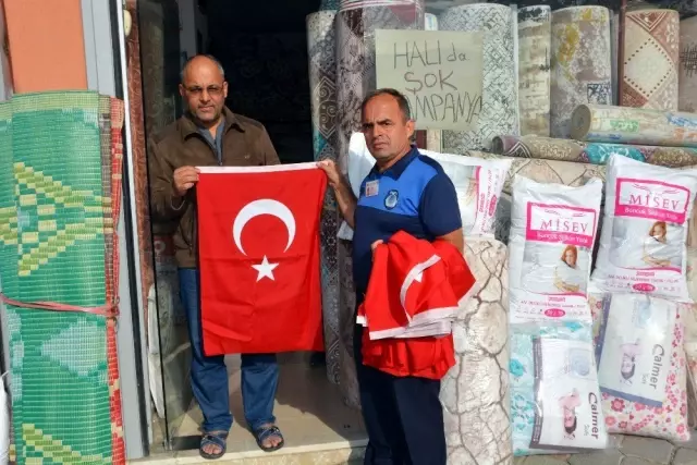 'Barış Pınarı Harekatı'na' Türk bayraklı destek 'Barış Pınarı Harekatı'na' Türk bayraklı destek