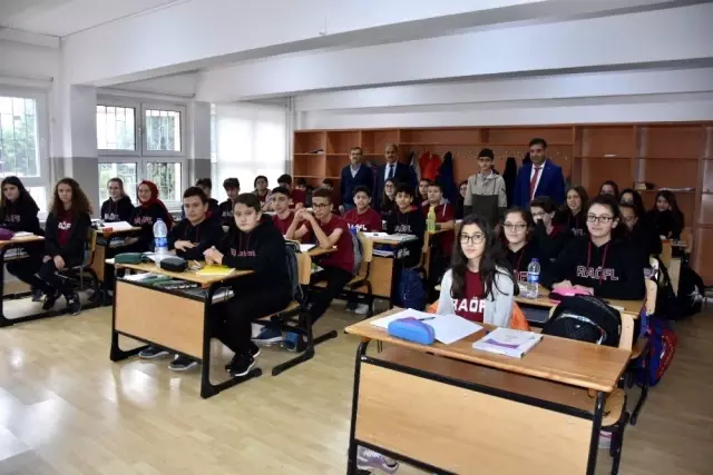 Bir günlüğüne Milli Eğitim Müdürü oldu Bir günlüğüne Milli Eğitim Müdürü oldu