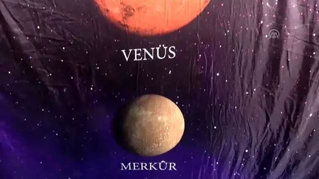 Çadır planetaryumda 'uzayda gezdiler' Çadır planetaryumda 'uzayda gezdiler'