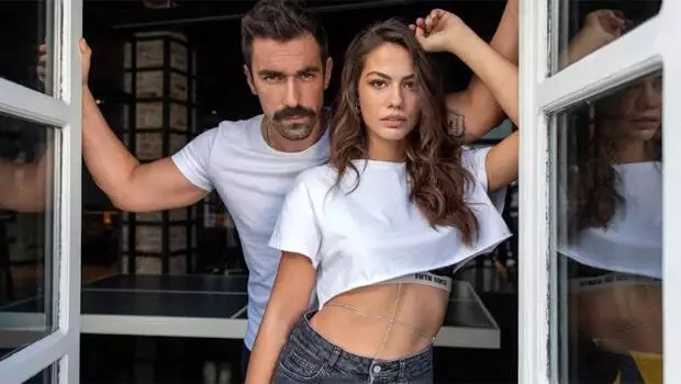 Demet Özdemir ve İbrahim Çelikkol Demet Özdemir ve İbrahim Çelikkol