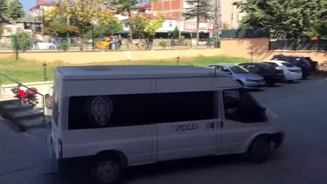 Dolandırıcılık operasyonu: 8 gözaltı Dolandırıcılık operasyonu: 8 gözaltı