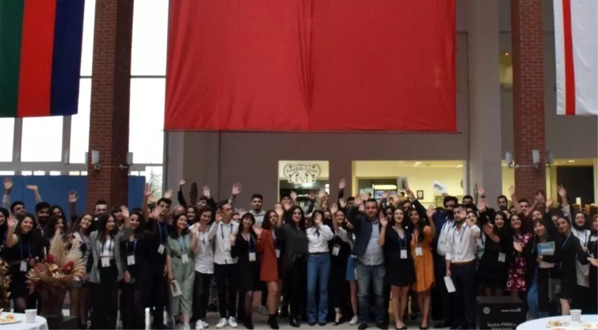 Gönüllü Toplumsal Hizmetler Kulübü tanışma toplantısında buluştu