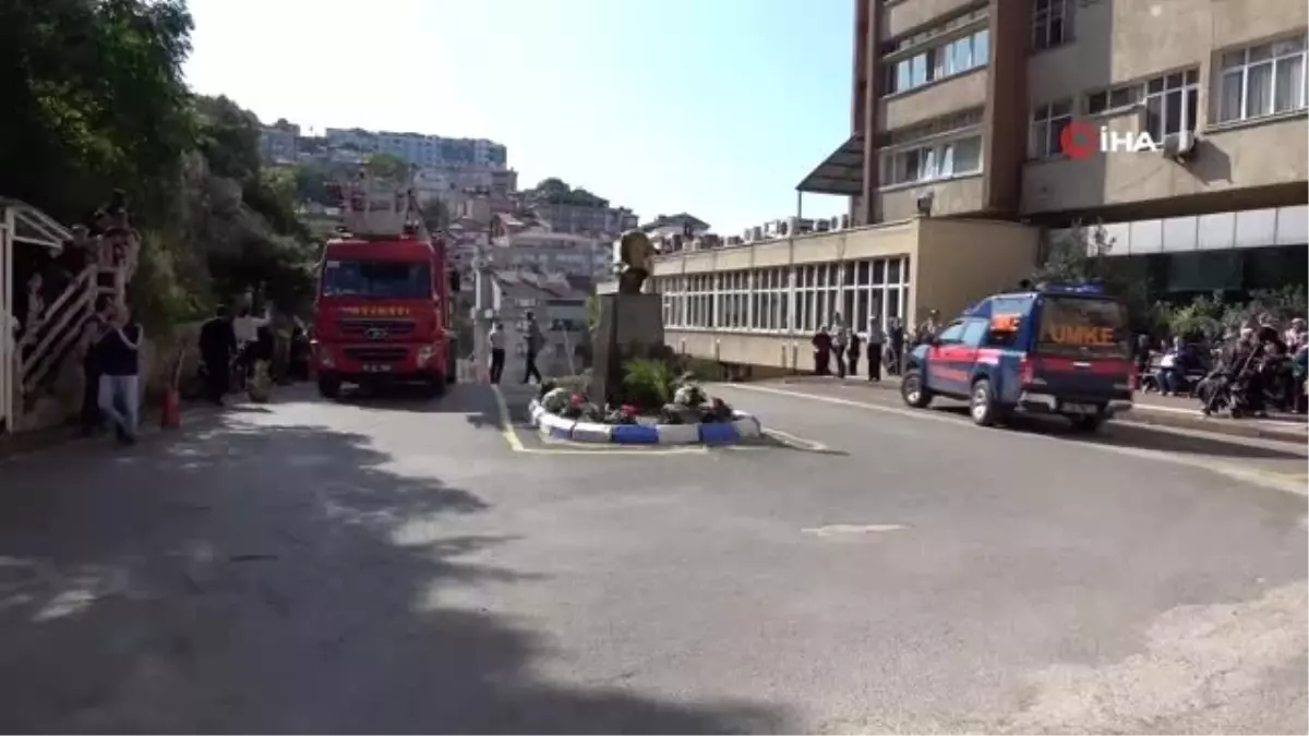 Hastanede yangın tatbikatı gerçeğini aratmadı