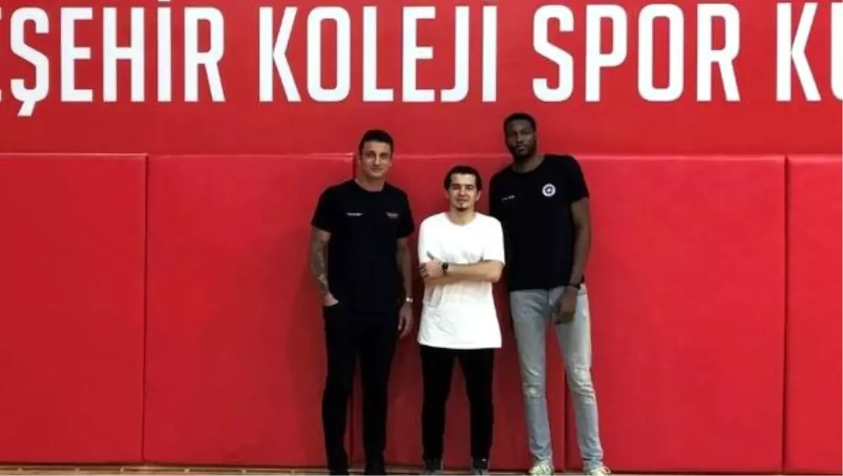 'İyi birey yetiştiren gerçek bir aileyiz'