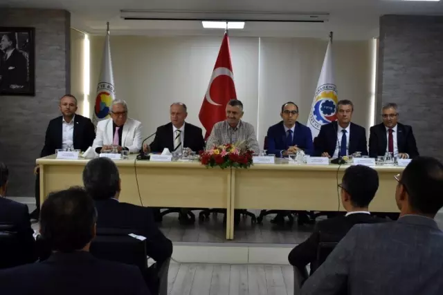 Kdz. Ereğli TSO'da Makina-Çelik Kümelenme analiz çalıştayı Kdz. Ereğli TSO'da Makina-Çelik Kümelenme analiz çalıştayı