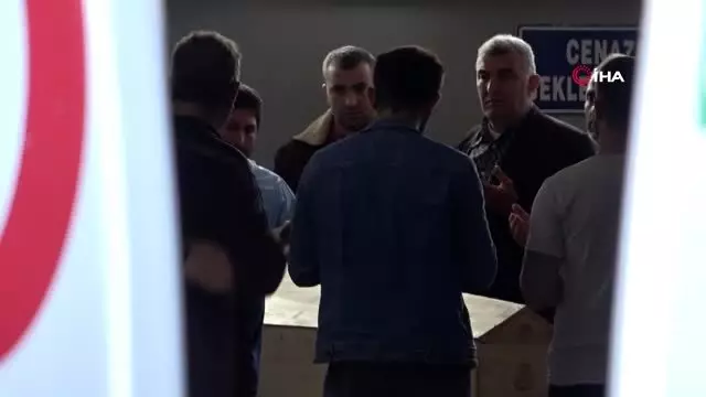 Maden ocağındaki göçükte ölen işçi defnedildi Maden ocağındaki göçükte ölen işçi defnedildi
