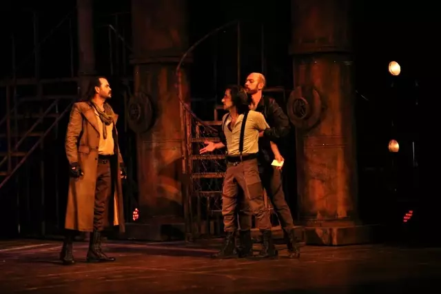 Mersin Devlet Opera ve Balesi 'Carmen'i sahneledi Mersin Devlet Opera ve Balesi 'Carmen'i sahneledi