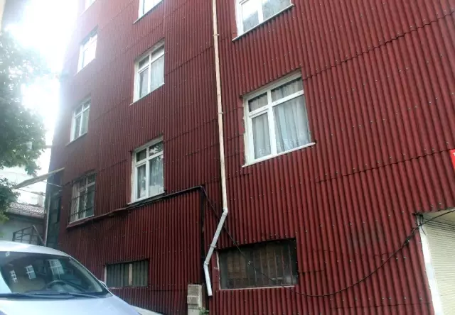 (Özel) İstanbul'da engelli şahıs engelli kardeşini öldürdü