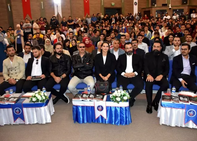"Payitaht Abdülhamid" oyuncuları öğrencilerle buluştu ...