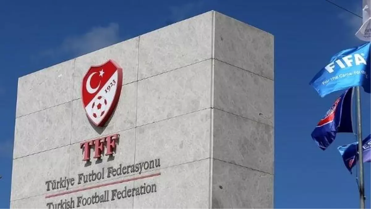 PFDK'dan Galatasaray ve Fenerbahçe'ye ceza!