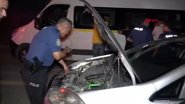 Plakası çamurlu otomobildeki yüzleri maskeli 5 kişi, gözaltına alındı Plakası çamurlu otomobildeki yüzleri maskeli 5 kişi, gözaltına alındı
