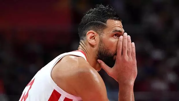 Real Madrid Mejri'yi transfer etti