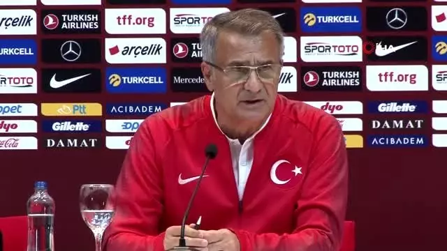 Şenol Güneş: 'Oyuncularımızın karakterini sahada güçlü bir şekilde kullanmasını istiyorum' Şenol Güneş: 'Oyuncularımızın karakterini sahada güçlü bir şekilde kullanmasını istiyorum'