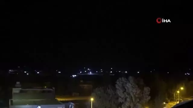 Komandoların karadan giriş yaptığı Resulayn'dan çatışma sesleri yükseliyor Komandoların karadan giriş yaptığı Resulayn'dan çatışma sesleri yükseliyor