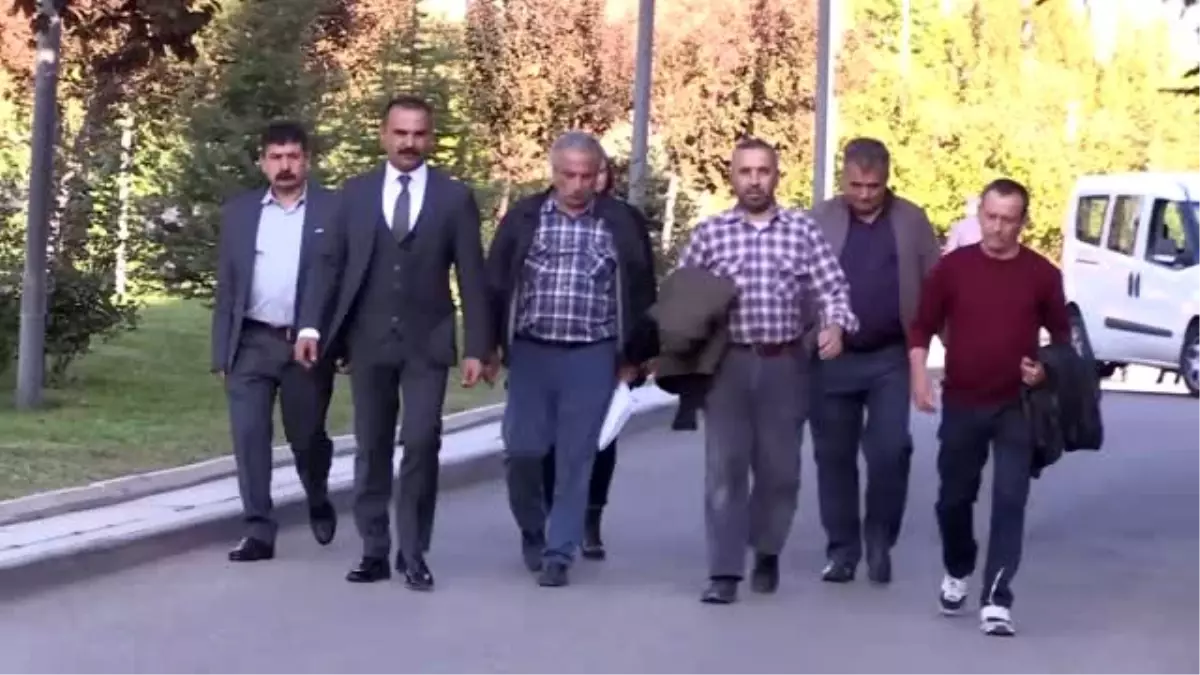 Soma'dan yola çıkan işçiler Enerji ve Tabii Kaynaklar Bakanlığında