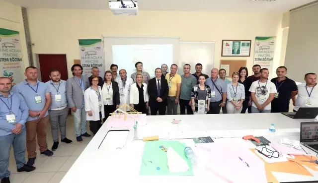 Trakya Üniversitesi, STEM eğitimi ile Kuzey Makedonya'dan öğretmenleri ağırladı Trakya Üniversitesi, STEM eğitimi ile Kuzey Makedonya'dan öğretmenleri ağırladı