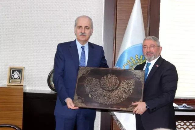 AK Parti Genel Başkanvekili Kurtulmuş: 'Birileri kullandığı termonolojiye dikkat etsin' AK Parti Genel Başkanvekili Kurtulmuş: 'Birileri kullandığı termonolojiye dikkat etsin'