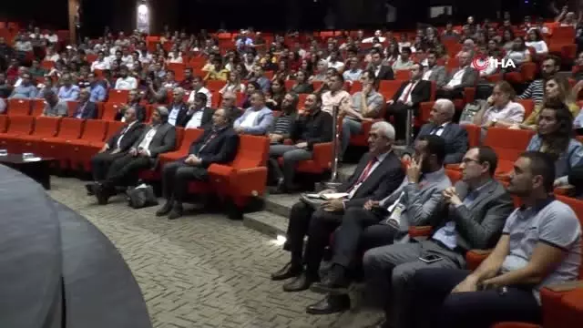 Ar-Ge stratejisi Gaziantep'te masaya yatırıldı Ar-Ge stratejisi Gaziantep'te masaya yatırıldı