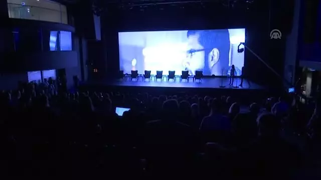 Bakan Kasapoğlu, E-Spor Zirvesi'ne katıldı (1) Bakan Kasapoğlu, E-Spor Zirvesi'ne katıldı (1)