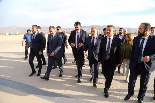Bakan kurum: 'barış pınarı harekatı' başarılı bir şekilde yürütülüyor