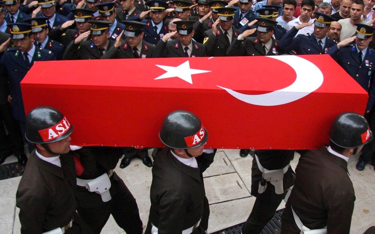 Barış Pınarı Harekatı'nda 1 asker şehit oldu