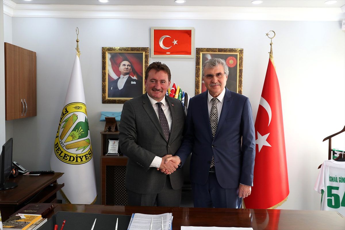 Başkan Yüce'den Ferizli'ye ziyaret