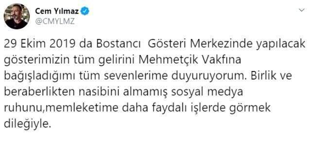 Cem Yılmaz, 29 Ekim'de yapacağı gösterinin gelirini Mehmetçik Vakfı'na bağışlayacak