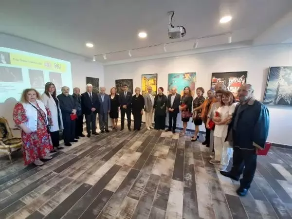 Galeri yeni yüzyıl kapılarını açtı Galeri yeni yüzyıl kapılarını açtı