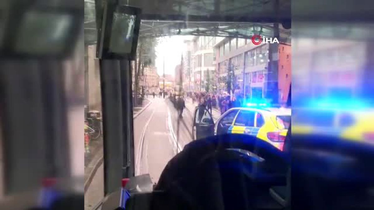 Manchester'da Bıçaklı Saldırı