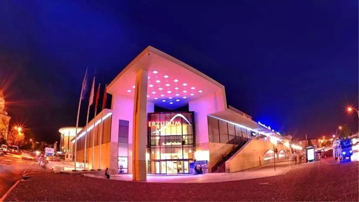 Meme Kanseri 'Merakına Yenilsin' halk buluşmaları Forum Erzurum'da
