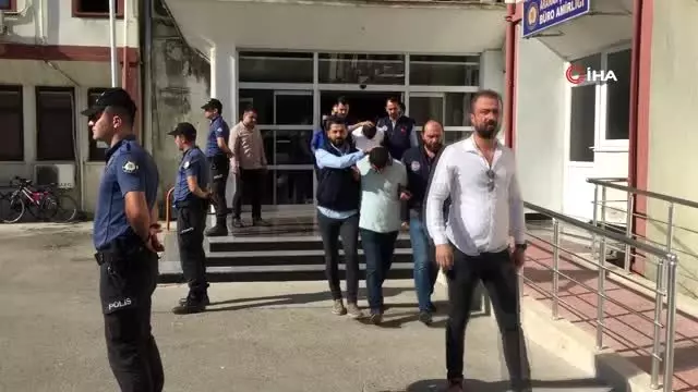Mersin'de tefeci operasyonu: 4 tutuklama Mersin'de tefeci operasyonu: 4 tutuklama