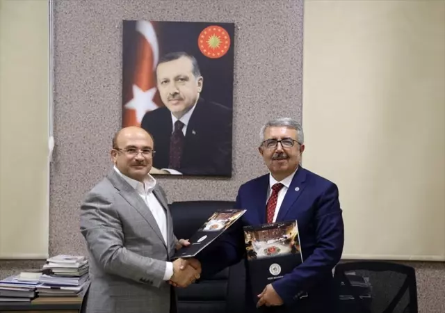 Nizip Belediyesi'nden sıfır atık projesine destek Nizip Belediyesi'nden sıfır atık projesine destek