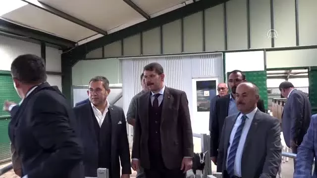 Protokol masasının davetsiz misafiri Protokol masasının davetsiz misafiri